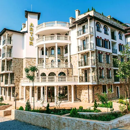 Elegant Artur Sveti Vlas