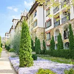 Elegant Artur Apartment *