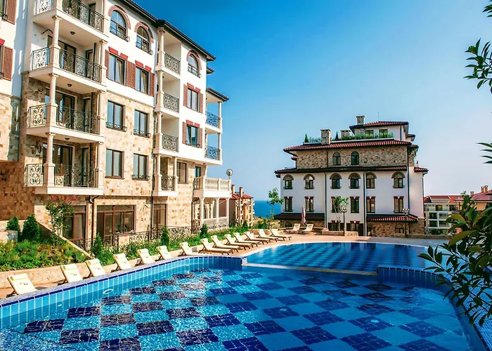 Elegant Artur アパート *